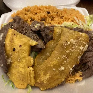 El Jibarito Sandwich with beef
