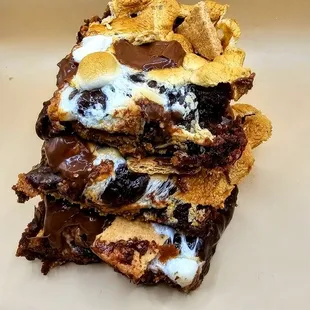 S'mores brownie