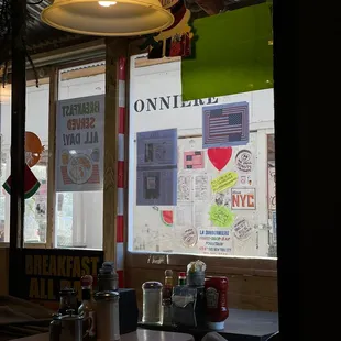 a view of the outside of a restaurant