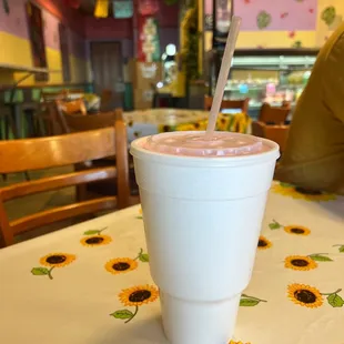 agua de fresa