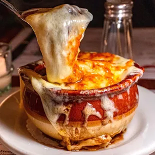 French Onion Soup - IG: allie_eats_world