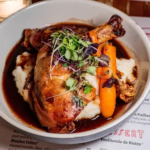 Chicken Confit w/ Mashed Potatoes - IG: allie_eats_world