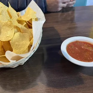 Chip and salsa