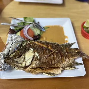 Mojarra Frita - Delicious