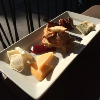 CHEESE PLATE