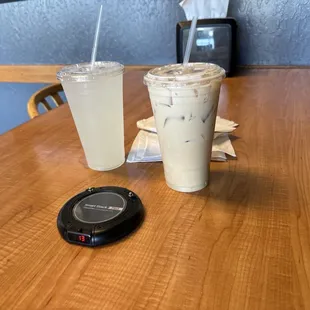 Waiting for lunch, YUM! Starting with lemonade and an Iced White Mocha.
