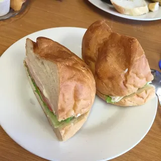 Smoked Turkey Sandwich