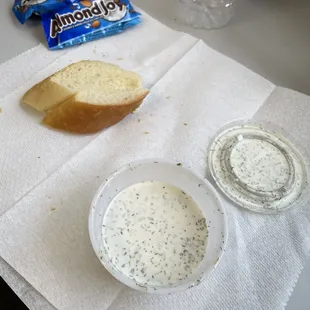 Baguette and dill sauce