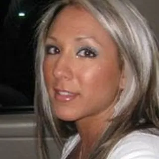 Lori L.