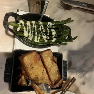 Aioli-Toasted Asparagus