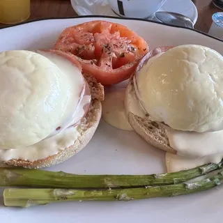 Traditional Eggs Benedict