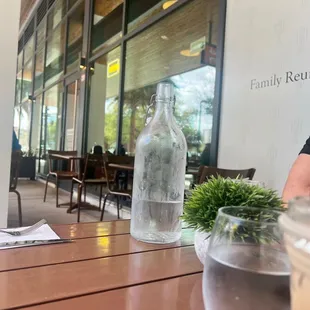 Water service at the table and partial patio