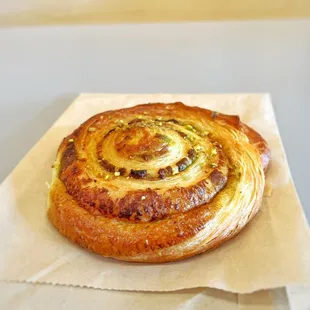 Cream Pistachio Swirl