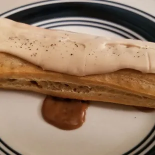 Coffee Eclair