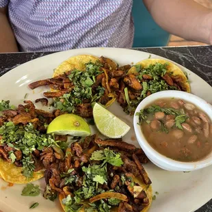 Al pastor tacos