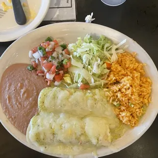 Chicken enchiladas with verde sauce