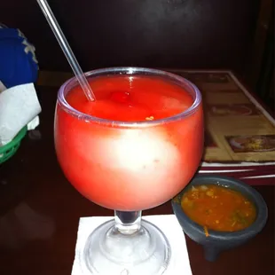 Strawberry margarita }|{