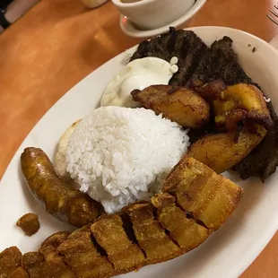 Bandeja Paisa