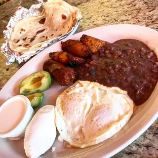 Desayuno Centroamericano