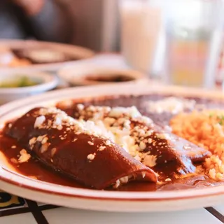 Enchiladas de Mole