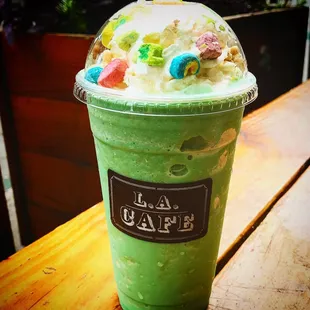 Lucky Charms Smoothie!