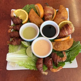 chicken wings and fried chicken, food