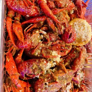 a close up of a pile of craws