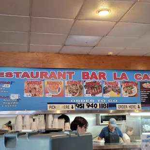 a restaurant with a sign that says restaurant bar la canada