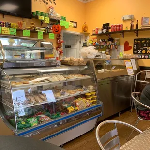 Baked goods and Colombian packages