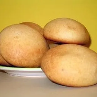 a plate of cookies