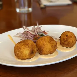 Yuquitas Rellenas De Cangrejo