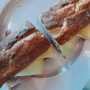 Ham &amp; cheese sandwich