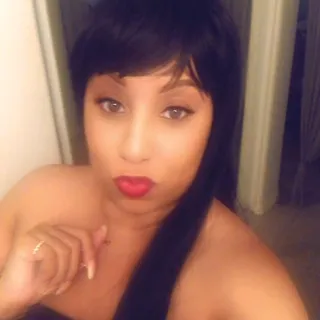 Vena B.
