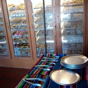 La Carreta has its own bakery next door