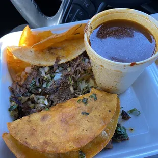 Birria tacos &amp; consume