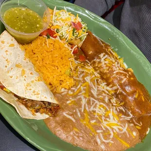 a plate of mexican food