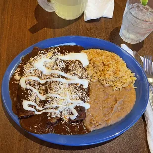 Mole (chicken) enchiladas