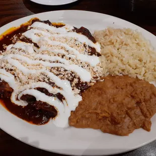 Enchiladas in mole
