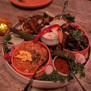 @endoedibles on Instagram 10/01/24
 
 Puebla Platter - Suadero-Style Brisket, Pork Al Pastor