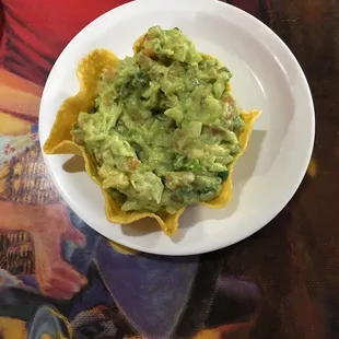 Guacamole. Nice portion.