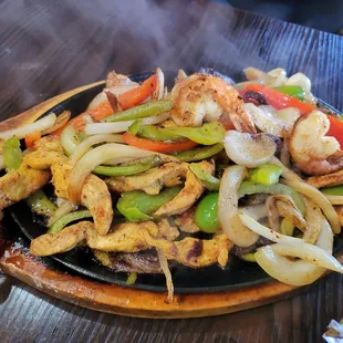 Fajitas Mixtas ($19.99). Comes with rice, beans, and tortilla on the side. Good portion! 7/3/2022