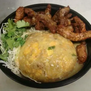 Mofongo con carnitas fritas