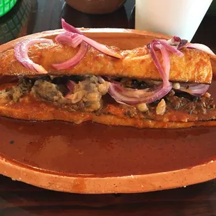 Torta ahogada de asada
