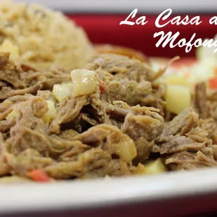 Carne Desmechada O Ropa vieja.