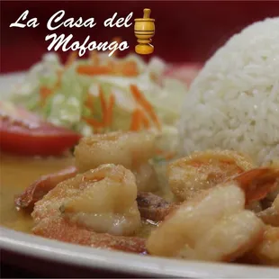 Camarones Guisados Arroz Blanco.