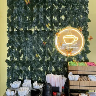 Coffee add-ins &amp; utensils