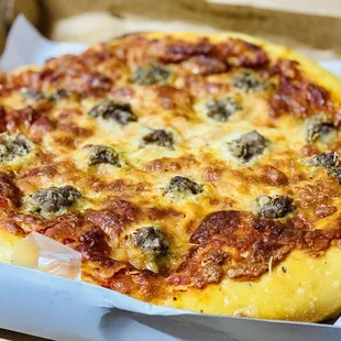 Large Sausage Focaccia! Yum yum yum Excellent as usual OuiOui :)...