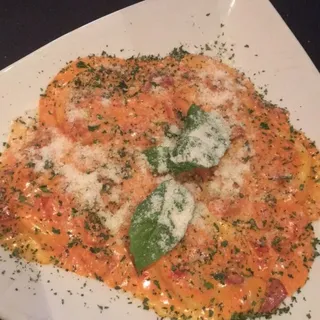 Ravioli di Formaggio alla Vodka