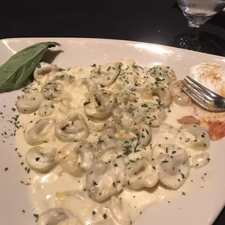 Tortellini di Carne ai Quattro Formaggi