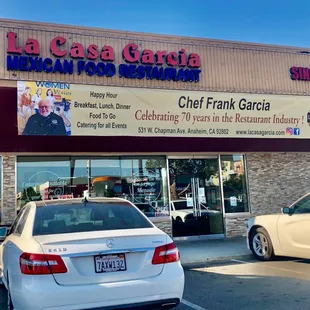 We&apos;ve been going to this place for 20+ years every time we&apos;re in town for the annual dental convention. Never disappoints.
